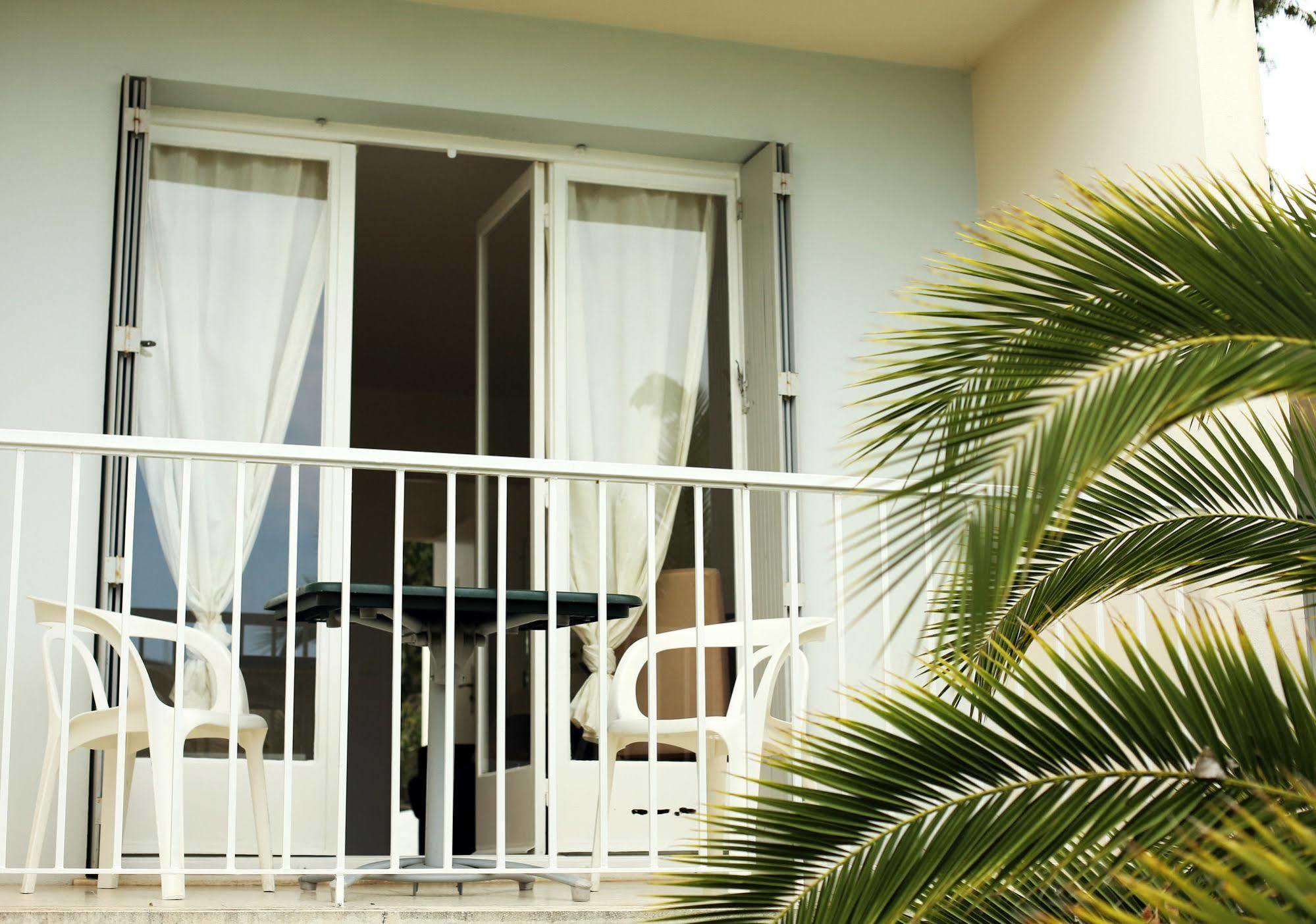 La Tournerie Hotel Menton Exterior photo